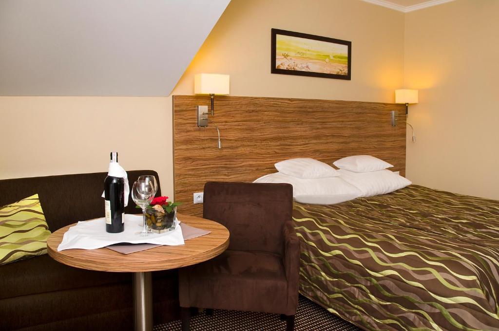 Deluxe Double  Room with Private Bathroom,33766549:JPEG